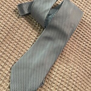Jones New York light blue tie